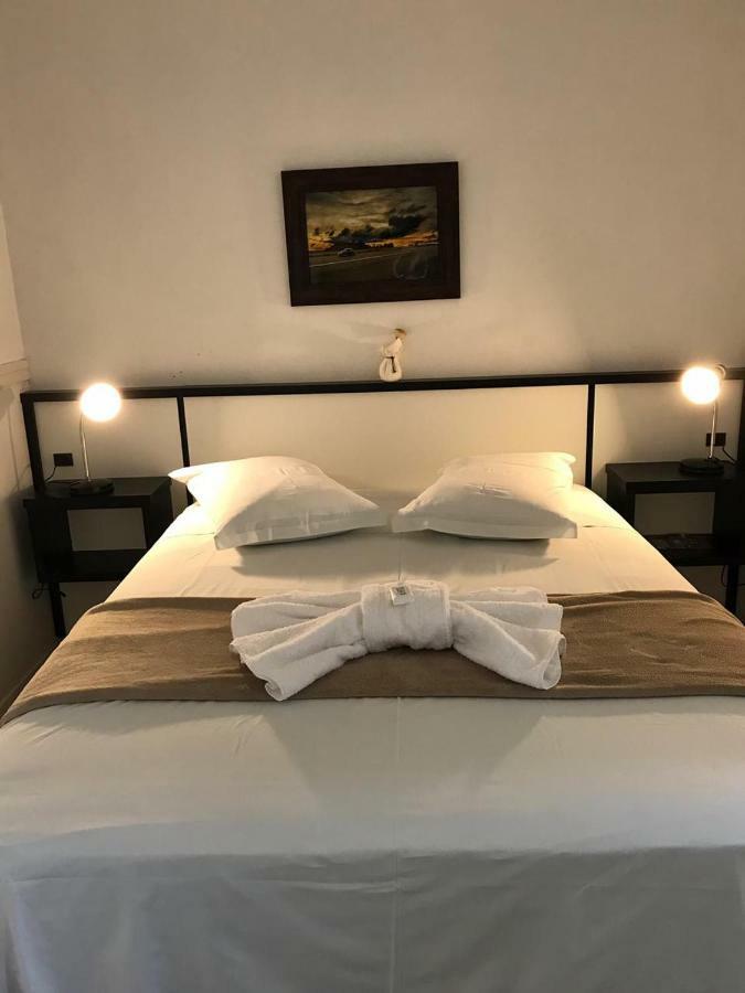 Urussanga Hotel Eksteriør bilde